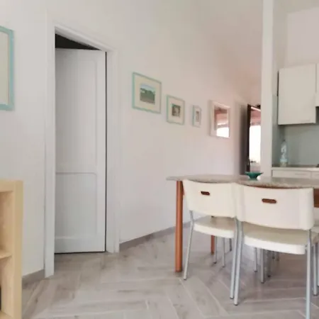 Appartamento Con Giardino 2/9 -