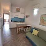 Casa Di Lu' - Bilocale Con Giardino - * 포르토 폴로