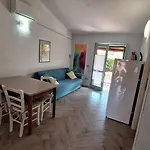 아파트 Casa Di Lu' - Bilocale Con Giardino -