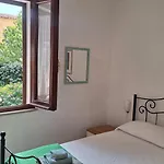 Casa Di Lu' - Bilocale Con Giardino - 아파트 *