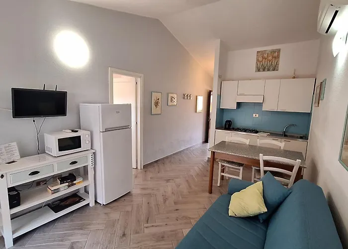 Casa Di Lu' - Bilocale Con Giardino - *